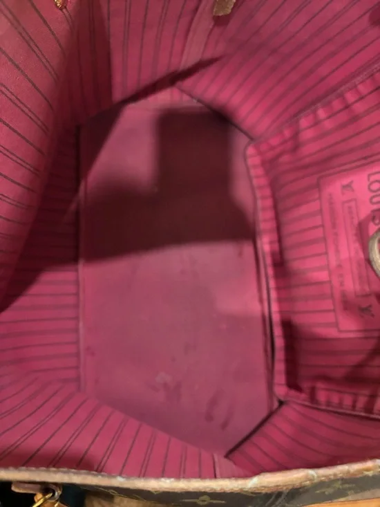 Louis Vuitton Monogram Neverfull Tote - Brown with Tan Trim - Picture 4 of 11